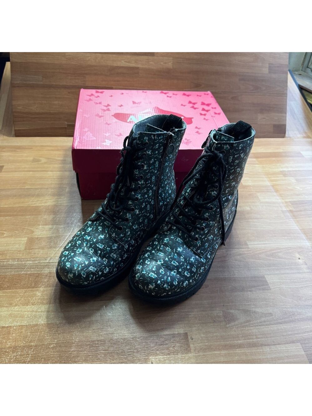 Allegria combat boots with blue flowers and zipper sides size 37